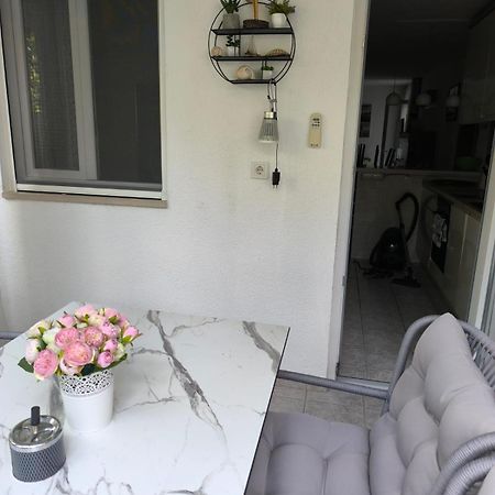 Apartman Robertino 1966 มาคาร์สกา ภายนอก รูปภาพ