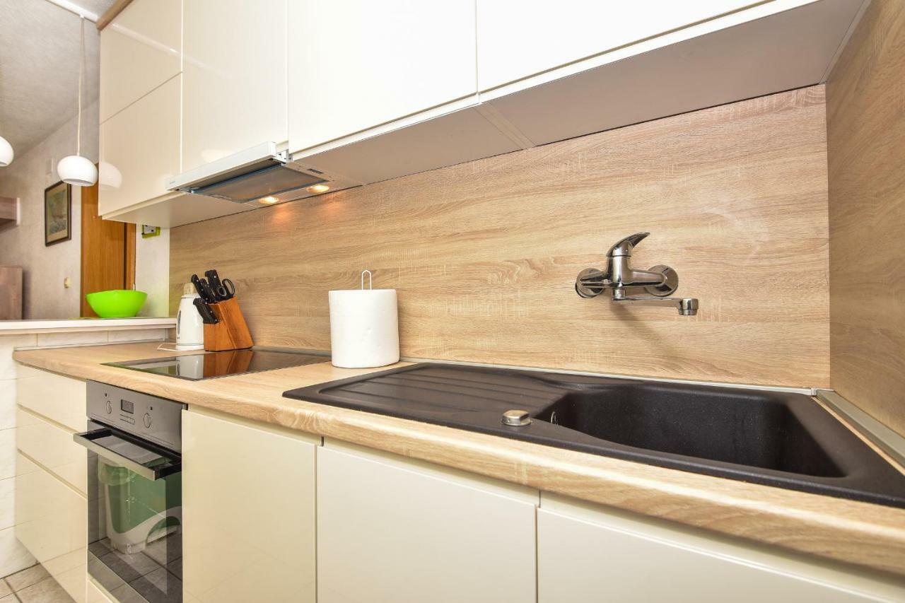 Apartman Robertino 1966 มาคาร์สกา ภายนอก รูปภาพ